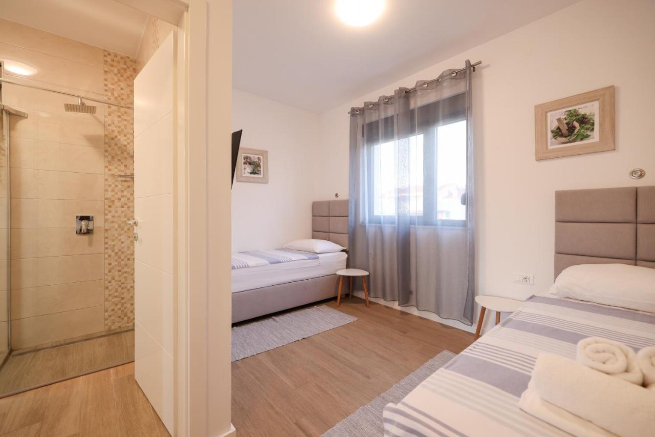 Apartmani Mato 1 Zadar Exterior photo